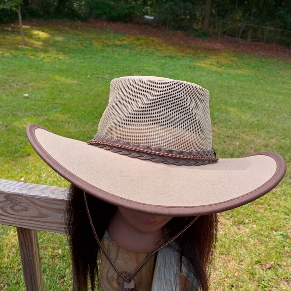 Unisex Barhma hat ⭐Reasonable offers accepted⭐ - Picture 7 of 11